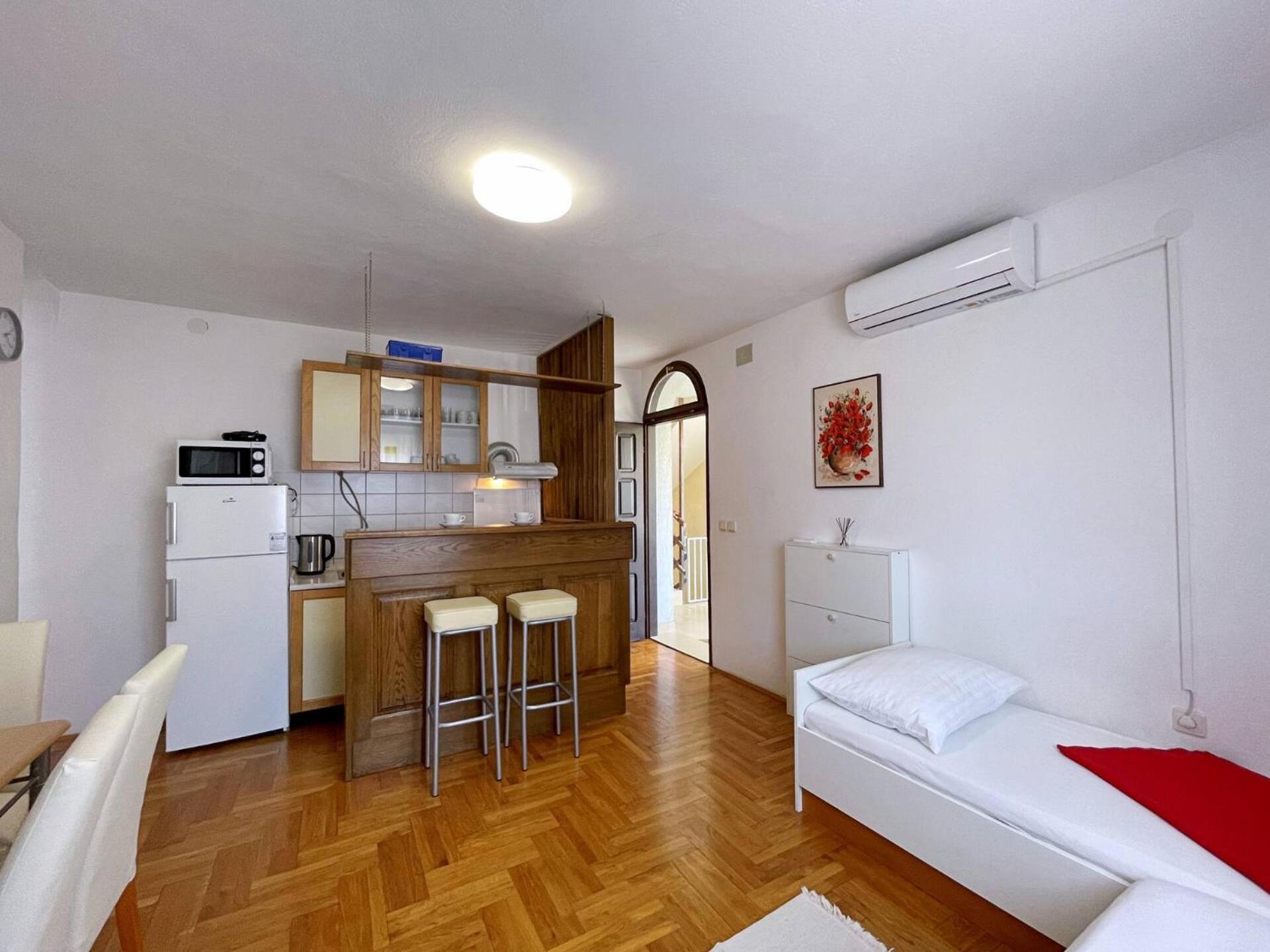 Apartments Brebric Šilo Esterno foto